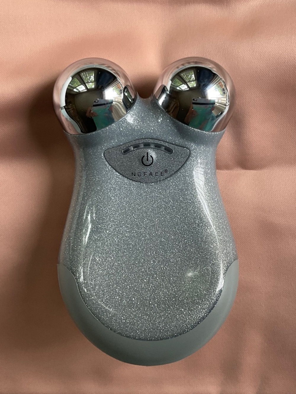 NuFace Mini Facial Toning Device - Picture 4 of 9